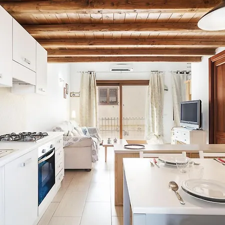Margherita Bilocale Con Soppalco Apartmán *